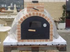 HORNO MONTADO MOLDEADO EN PIEDRA IRREGULAR