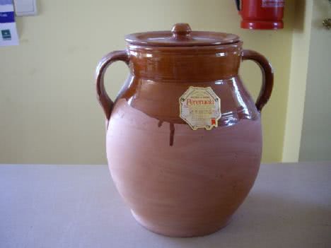 Orza de barro artesana