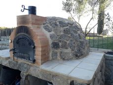 HORNO DE LEÑA " PIEDRA GANITO VIRIATO"